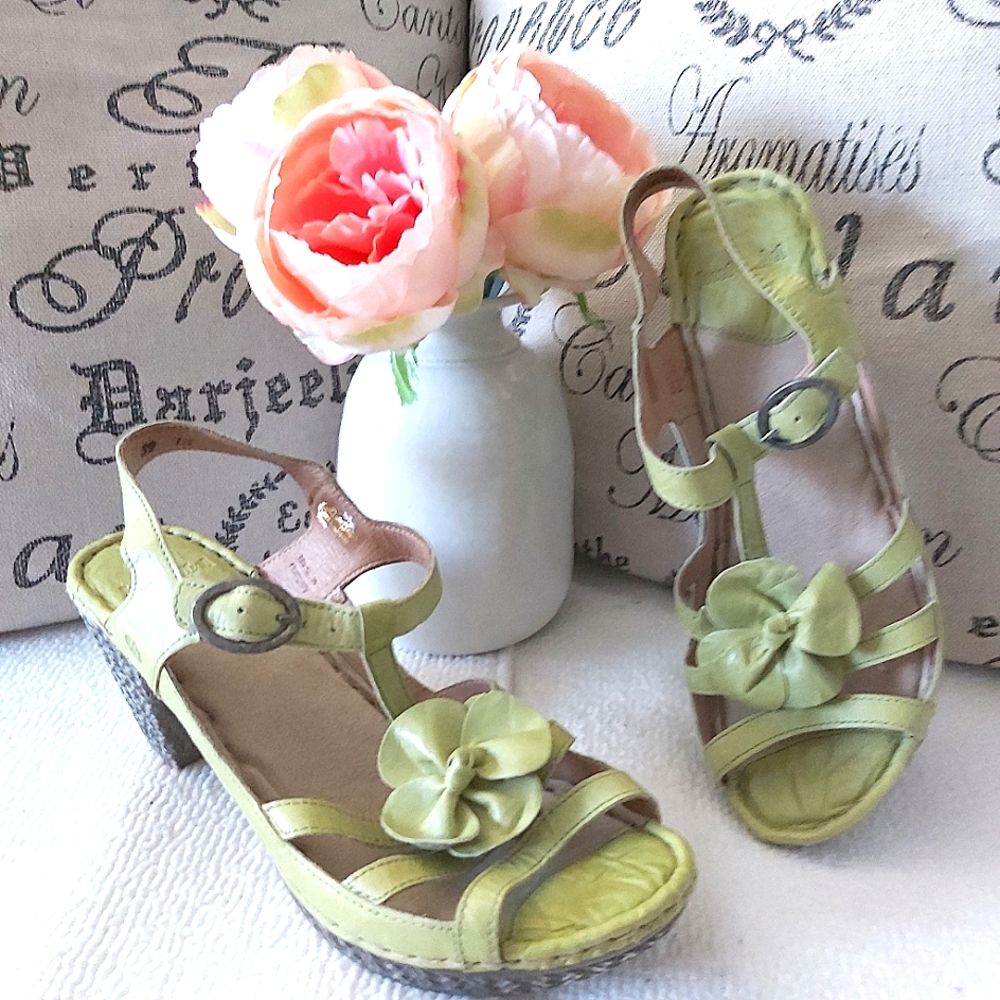 leather sandals Josef Seibel green heeled strappy